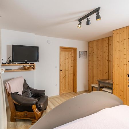 Hisa Erlah Hotel Bohinj Exterior photo